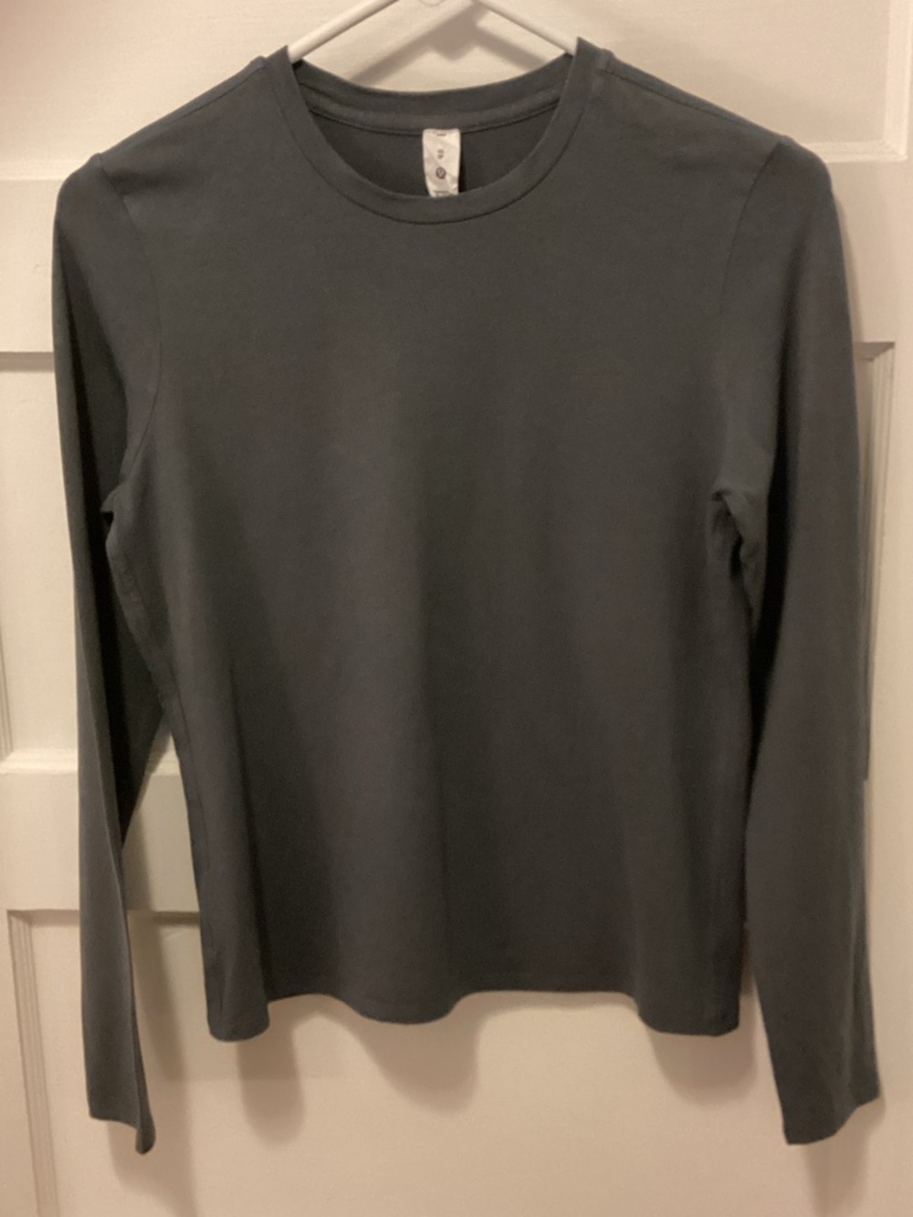 lululemon athletica Long-Sleeve Crewneck Top in Slate